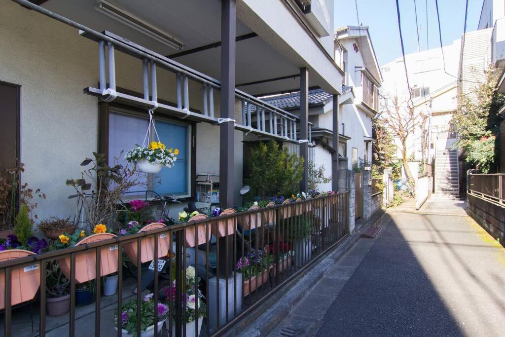 Mochida'S Guest House Tokyo prefektur Exteriör bild